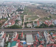 2 Cần bán gấp nhà  lê hồng phong - mặt phố- kinh doanh - vỉa hè đá bóng - 2 mặt tiền trước sau - cạnh