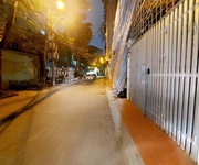 Bán nhà mặt ngõ phố hoàng cầu. thuận tiện kinh doanh