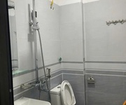 1 Nhà đẹp mới kính koong ở ngay- ô tô đỗ gần - 35m ra trục chính - kinh doanh nhỏ - 5 tầng nội thất