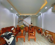 2 Bán nhà dân xây học viên tài chính - dt52m2 - 5 tầng - giá 7.9 tỷ -   ô tô đỗ cửa . thông thoáng