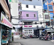 2 Nhà bán mt bến vân đồn- xe hơi đổ cửa- đang có dòng tiền cho thuê- thông ra khánh hội - hoàng diệu-