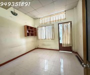 3  chủ bán gấp   nhà góc 2 mặt tiền, nở hậu   giá chỉ 160 triệu/m   lh 0949351891 mr toản