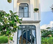 Nhà 2 tầng Sài Gòn chỉ 399 triệu
