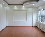 1 Bán nhà sở thượng 5 tầng dân xây lô góc 10M ô tô tránh hoàng mai