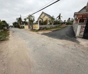 9xx tr 88.9m2 kính trực tân phong zalo 0567222555
