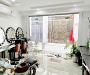 2 Nhà mt gần lý thường kiệt - lạc long quân, 3 tầng   st chưa tới 5,8 tỷ