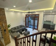 Thạch bàn - 1 căn độc lập - thang máy - ô tô đỗ cửa - 48m chỉ 7.7 tỷ