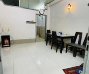3 Bán nhà hẻm 3 gác thẳng 1 trục Trần Phú Q.5 :   Vị trí rất trung tâm