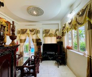 2 Nhà đẹp   hẻm xe tải   giáp trung tâm   lô góc 2 mặt thoáng