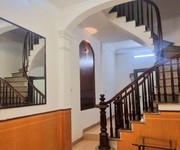 2 Chỉ 5,8 tỷ có ngay nhà gần phố thụy khuê 35m , 5 tầng, lô góc