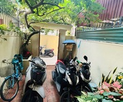 3 Phân lô 2 thoáng - sân vườn - ô tô đỗ cách 20m-khu vực trung tâm  3 tầng   63m2- 15 tỷ.