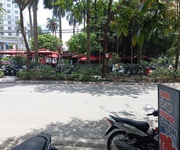 4 Cho thuê mặt bằng kinh doanh tại 106 phố giảng võ - cát linh - đống đa - hà nội...