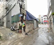 Hoàng như tiếp   48.5m    nhà 3 tầng dân xây   vị trí trung tâm   giá chỉ 7.6 tỷ