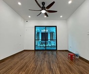 2 Nhà Nguyễn Khang Cầu Giấy 32m  x 5T, MT 4m, ô tô đỗ cửa giá đẹp chỉ 10.8 tỷ