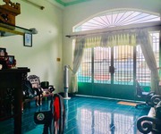 5 Nhà đẹp khu sầm uất, tiện kinh doanh - khu vực Tân Phú 5 Nhà đẹp khu sầm uất, tiện kinh doanh - khu vực Tân Phú