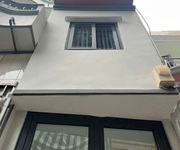 Nhà nở hậu 3 tầng đường 3m 8.5m2   cmt8 quận 3