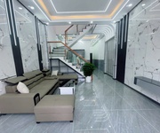 2 Nhà 1 trệt 1 lầu Tp.Hồ Chí Minh mới
