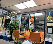 Vì chuyển nơi sinh sống mình muốn sang nhượng toàn bộ cửa hàng tóc tại ct5, đn2, đường trần hữu dực