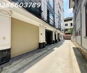 2 40.5m    ngọc thụy   phân lô   mt 4m   5 tầng nội thất full   ô tô vào nhà   giá 10.6 tỷ