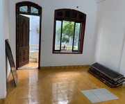 2 Nguyễn chánh  phân lô ô tô tránh vỉa hè rộng, kinh doanh ngày đêm sầm uất, 2 thoáng, vài bước ra