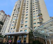 Ằm trong khu đô thị ciputra, khu vực  nổi tiếng về an ninh và dân trí  nơi có nhiều khách nước