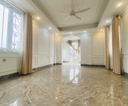 4 Hoàng hoa thám 45m x7 tầng chỉ 9,8 tỷ,cách ô tô 30m,nội thất tiền tỷ,ngõ thông