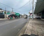 Bán nhà mặt tiền 30x55m giá 57 tỷ đường phan văn đối