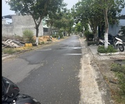 Lô đất 2 mặt tiền đường nại hiên đông 10 . dt:126m