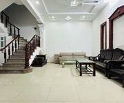 Nhà Chợ Hàng mới, ngõ nông, sân cổng riêng, dân xây độc lập, 76m2 - 3,5 tầng giá chỉ hơn 3 tỷ