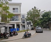 1 Cho thuê biệt thự vạn phúc, 200m2, 4 tầng, thang máy làm văn phòng, nhà ở