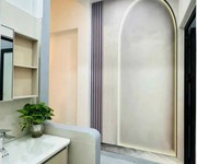 4 Hơn 7 tỷ - 40m - bán nhà dân xây ngọc thụy, long biên, ô tô đỗ cửa, gần việt pháp, khai sơn