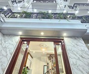 Bán nhà ngô gia tự 30m2 5 tầng xây mới gần ô tô tránh giá nhỉnh 5 tỷ