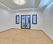 2 Bán nhà ngô gia tự 30m2 5 tầng xây mới gần ô tô tránh giá nhỉnh 5 tỷ