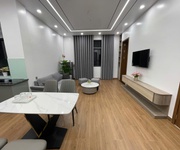 8 Cho thuê căn hộ 2 ngủ Vinhomes Cầu Rào 2, DT: 80m2.