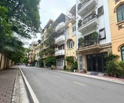 Bán tòa nhà mặt phố hoàng sâm, cầu giấy - 80m  x 8t thang máy có hầm - kinh doanh