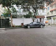 Cho thuê biệt thự thành phố giao lưu, 205m2, 4 tầng, làm văn phòng đẹp