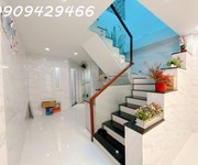 2 Nhà trung tâm quận 7- hẻm xe hơi thông 5m - gần đại học maketing - 2 tầng vô ở ngay - dt 45m2--