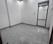 1 Bán nhà tập thể tầng 1   phố nguyễn văn cừ   long biên 1 Bán nhà tập thể tầng 1   phố nguyễn văn cừ   long biên