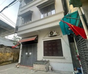 2 BÁN NHÀ  4 Tầng Lô Góc Ngay Sát Học Viẹn Tài CHính Quốc Gia