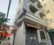 3 BÁN NHÀ  4 Tầng Lô Góc Ngay Sát Học Viẹn Tài CHính Quốc Gia