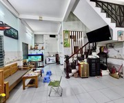 Nhà phố Đà Nẵng   Ngay ở trung tâm, giá rẻ bất ngờ