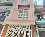 Nhà giá rẻ nở hậu shr 4 tầng 31m2   võ văn kiệt quận 1 ss
