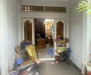 2 Nhà sổ hồng riêng chỉ 3 tỷ xíu 1 lầu đường 5m thông tân chánh hiệp q12
