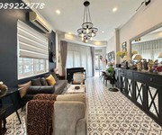 4 Tổng giảm 8 tỳ bán gấp định cư siêu phẩm mặt tiền hoa lan, p2, phú nhuận - lô góc 2 mặt -  4x16  -