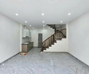 Bán nhà thạch bàn long biên   42m    5 tầng   6,55 tỷ   gần ô tô, nhà đẹp ở ngay