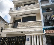chính chủ gửi   - vị trí vàng   ngay tttm    52m2 - nở hậu tài lộc - hxh - nhỉnh 4