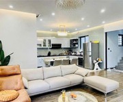 2 Bán nhà phố láng hạ, ngõ thông ôtô kinh doanh, cho thuê 500tr/năm, 99m2, 5 tầng, gía 20 tỷ.