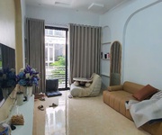 1 Bán nhà trung tâm quận thanh xuân, phố tô vĩnh diện, dt 39m2 x 5 tầng, mt 3,5m.