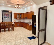 2 Cho thuê nhà mặt phố Văn Cao, 4 ngủ khép kín  80m2 .