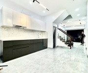 1 Cầu giấy dt 46m giá 15,8 tỷ-ô tô qua nhà,kinh doanh sầm uất-nhà đẹp,cách phố 50m